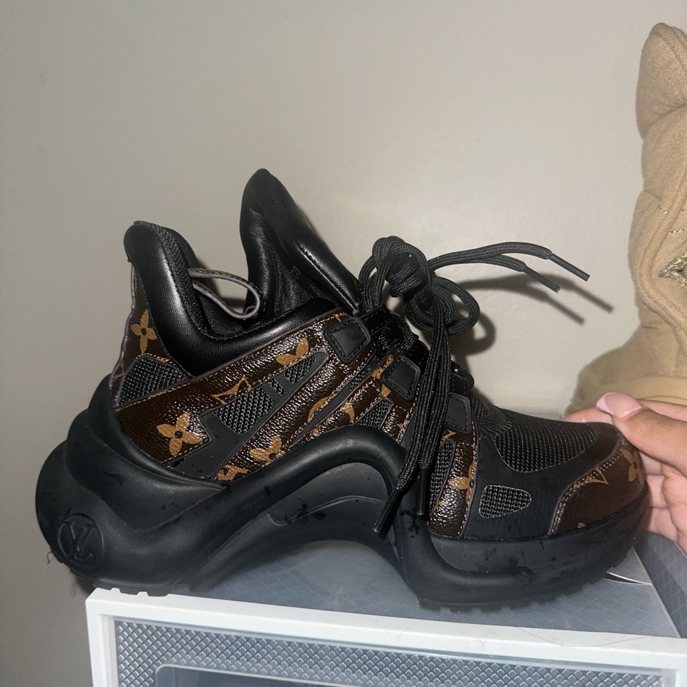 lv shoes